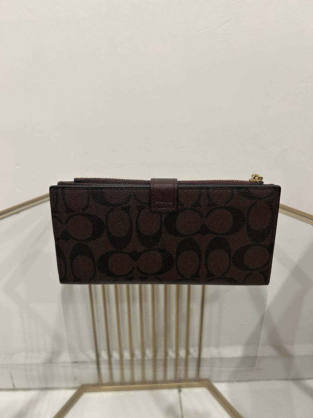 Cartera Larga Dupe Coach de Lona – Color Marrón