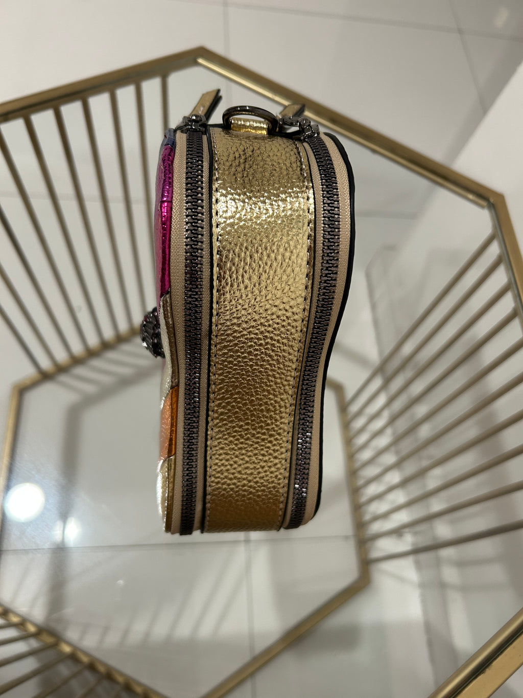 Bolsa Kurt Geiger Kensington corazón rainbow