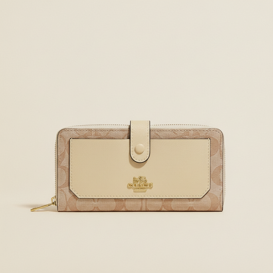 Cartera Larga Dupe Coach de Lona – Color Beige